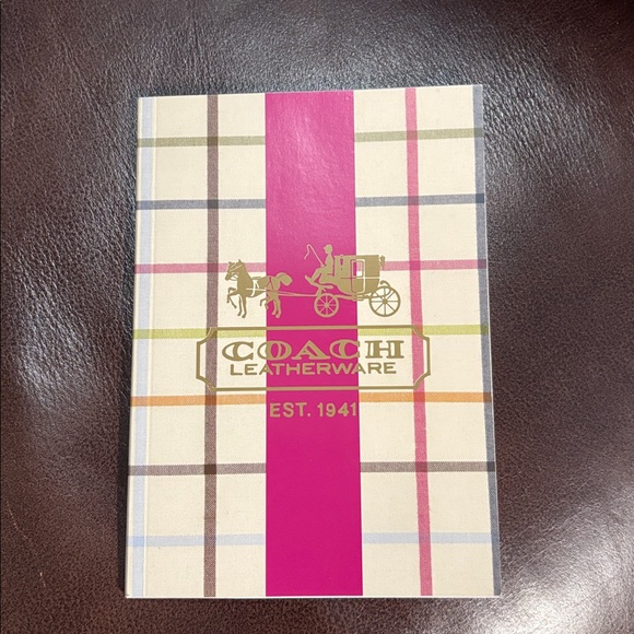 Coach Tattersall Design Notebook 2010 🎉 RARE NOVELTY 🎉 - Picture 4 of 4